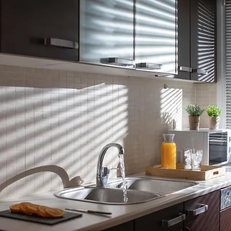 شقة Agoritsa Beachfront With Its Own Pontoon