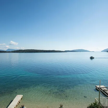 Agoritsa Beachfront With Its Own Pontoon *