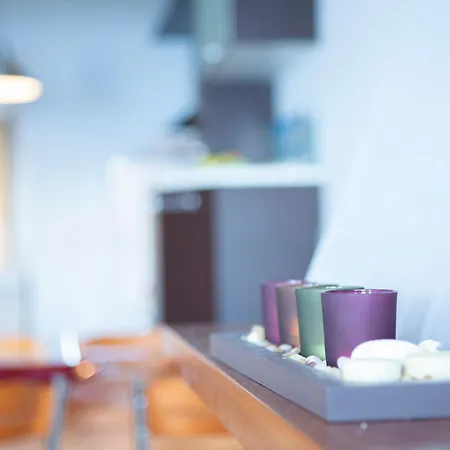 아파트 Agoritsa Beachfront With Its Own Pontoon *