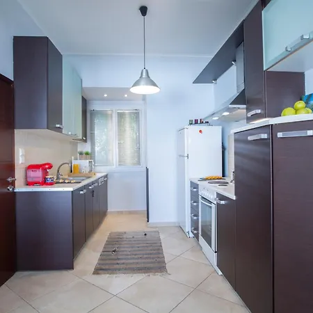 Agoritsa Beachfront With Its Own Pontoon * 니드리