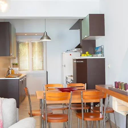 Agoritsa Beachfront With Its Own Pontoon 아파트 니드리